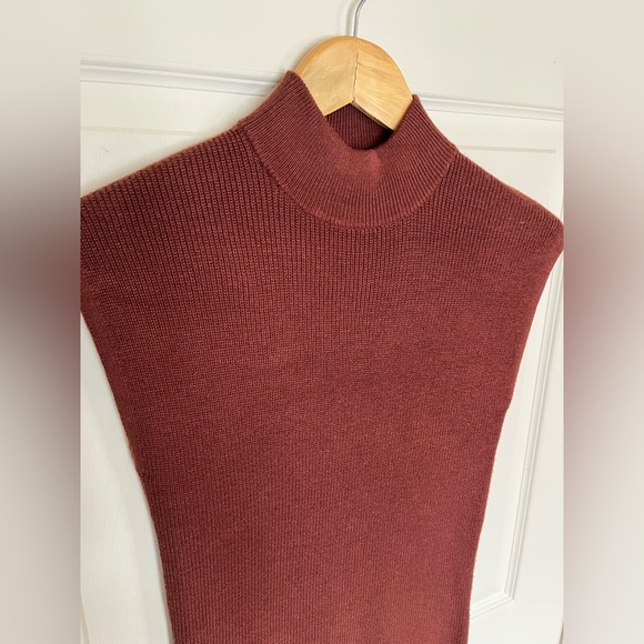 🍷Sweater Dress. Warm Chestnut Brown. Fitted XS with Lots of Stretch - Picture 4 of 10